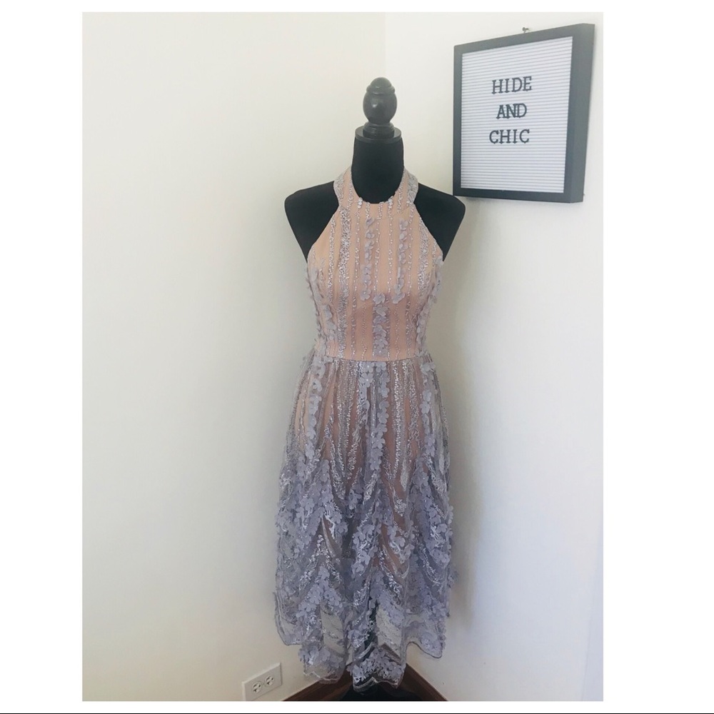 DRESS THE POPULATION FLORAL DRESS - Picture 2 of 7